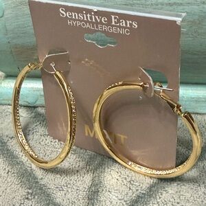NWT Mixit Hypoallergenic Gold Hoop Earrings With Crystal Accents